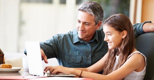 A parent helps his online student find a sense of belonging in the online classroom